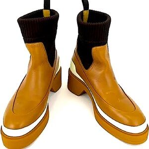 HERMES VADROUILLE 100% Italian Calfskin Sock Ankle Boot-US-7/ IT-37. RARE!!READ!